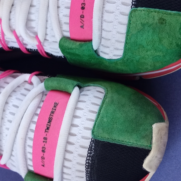 *SOLD*Adidas Originals Twinstrike ADV "Multi Red" CM 8095 Shoes - Picture 8 of 12